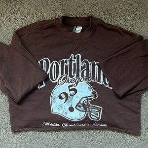 Brown cropped sweatshirt